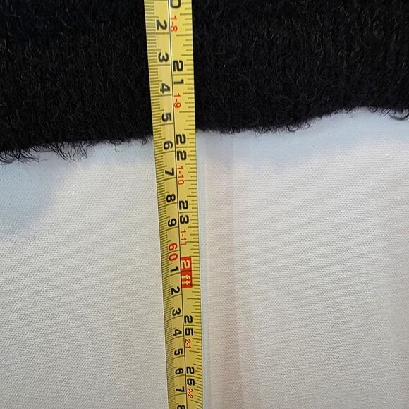 Free People Black Fuzzy Sweater Women’s Large V-Neck Pullover Soft Cozy Knit - Picture 8 of 8